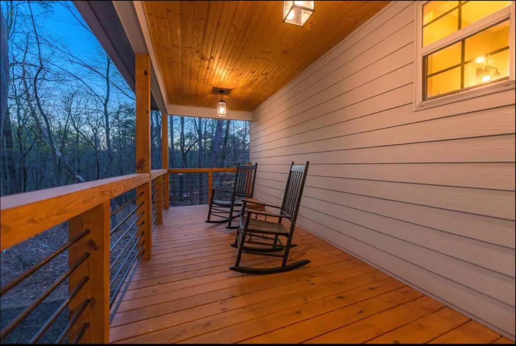 Peaceful Modern Chalet In Елиджей Екстериор снимка
